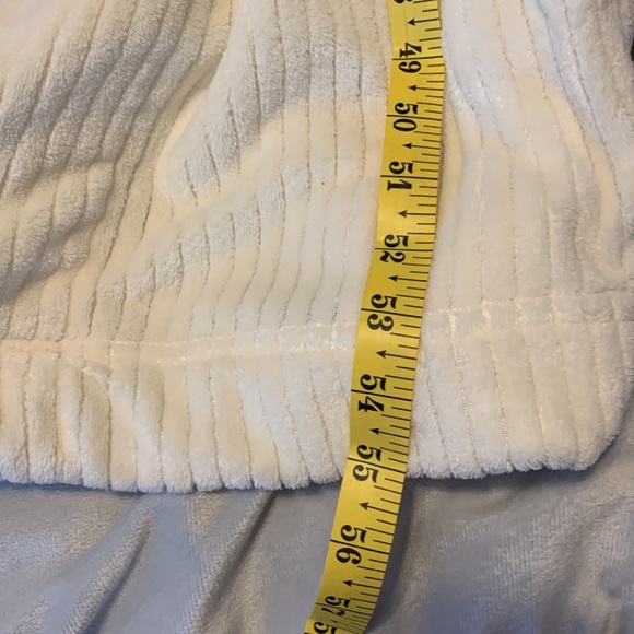 Soft surroundings cream ribbed belt soft fluffy cozy long robe dressing gown XS - Picture 11 of 11